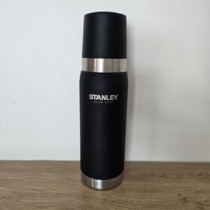 Stanley Master Unbreakable Thermal Bottle 25 Oz Black